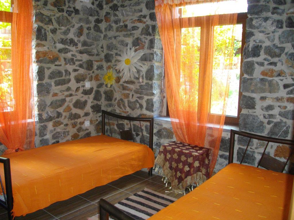 Ksenonas Chrusovitsi Hotel Khrisovítsion Exterior foto